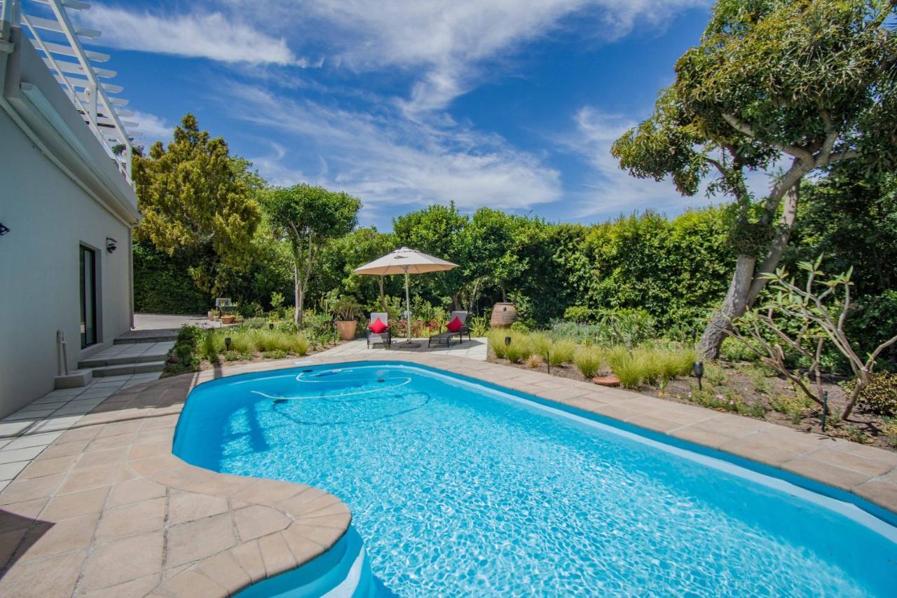 Garden- Pool Flat With Solar Electricity Somerset West Eksteriør bilde