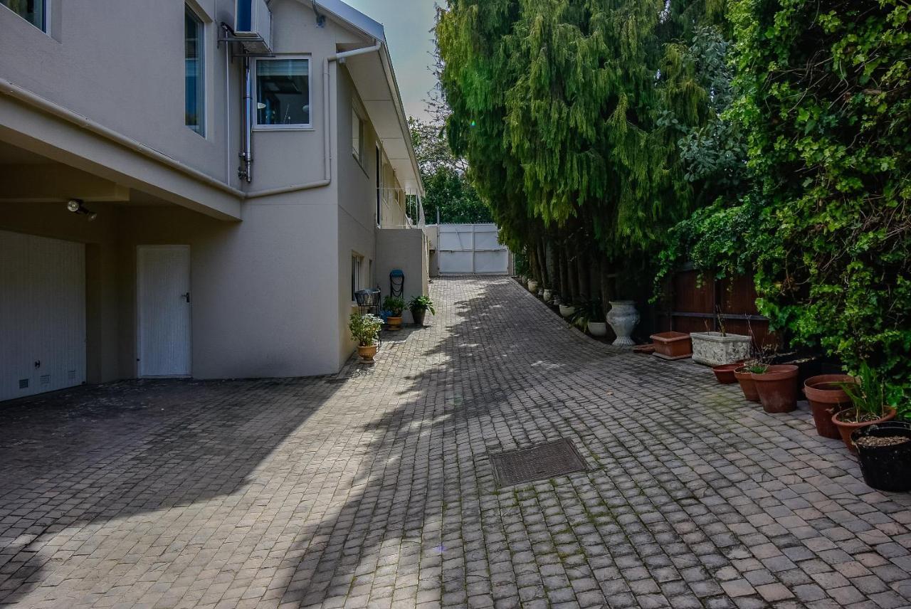 Garden- Pool Flat With Solar Electricity Somerset West Eksteriør bilde