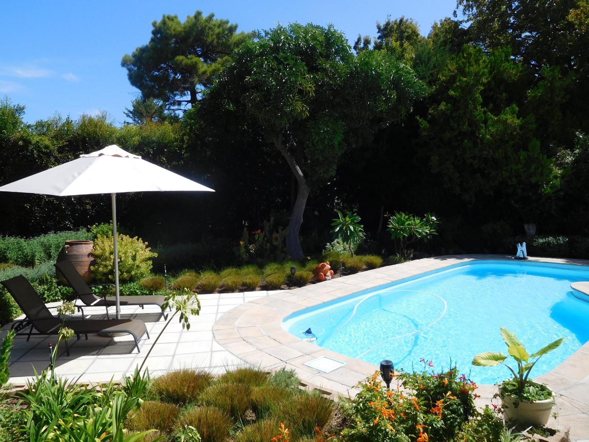 Garden- Pool Flat With Solar Electricity Somerset West Eksteriør bilde